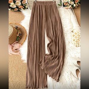 Brown Wide Leg Pleated Pants